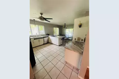 2 Wenscott Lane, North Providence, RI 02904 - Photo 13
