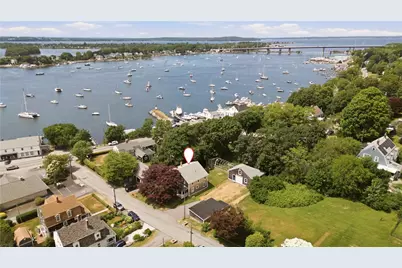 22 South Avenue, Tiverton, RI 02878 - Photo 11