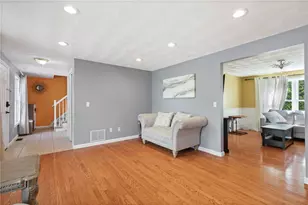 210 Morris St, Cumberland, RI 02864 - Photo 7