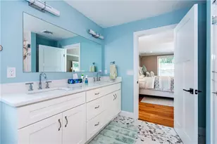 22 Saddlebrook Dr, Warwick, RI 02818 - Photo 37