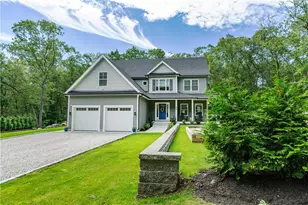 22 Saddlebrook Dr, Warwick, RI 02818 - Photo 3