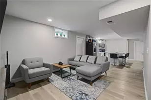 88 Reservoir Ave, Pawtucket, RI 02860 - Photo 23