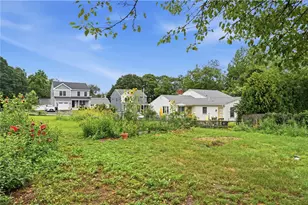 96 Silver Spring Ave, East Providence, RI 02915 - Photo 3