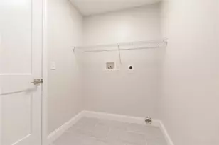 20 Eva Ln, Cranston, RI 02921 - Photo 11