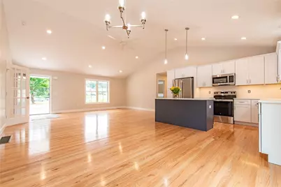 20 Eva Lane, Cranston, RI 02921 - Photo 3