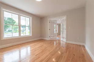 20 Eva Ln, Cranston, RI 02921 - Photo 9