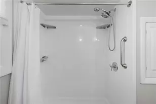 7 Namquid Dr, Middletown, RI 02842 - Photo 31