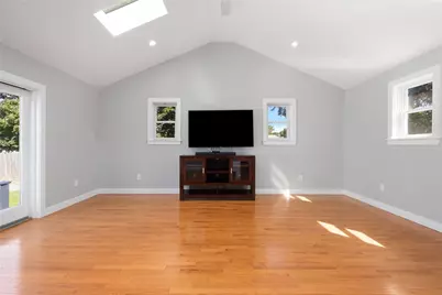 7 Namquid Drive, Middletown, RI 02842 - Photo 7
