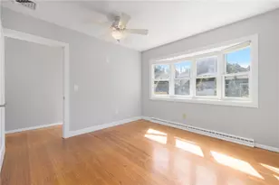 7 Namquid Dr, Middletown, RI 02842 - Photo 25