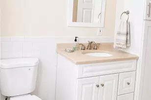 19 Dryden Blvd, Warwick, RI 02888 - Photo 9
