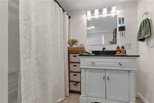 98 Wadsworth St, Providence, RI 02907 - Photo 11