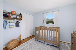 135 Beverly Rd, East Providence, RI 02915 - Photo 11