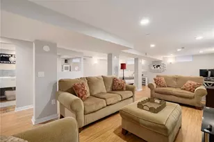135 Beverly Rd, East Providence, RI 02915 - Photo 19