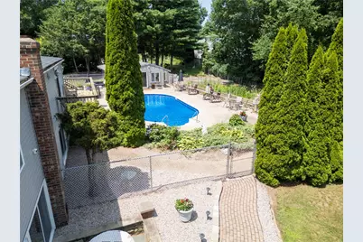 10 Sesame Street, Westerly, RI 02891 - Photo 7