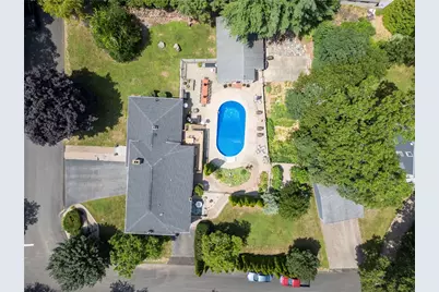 10 Sesame Street, Westerly, RI 02891 - Photo 3