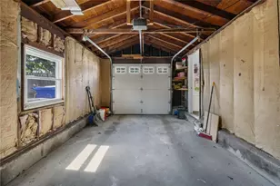 7 Woodbine St, East Providence, RI 02915 - Photo 47