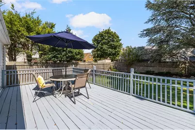 7 Woodbine Street, East Providence, RI 02915 - Photo 17