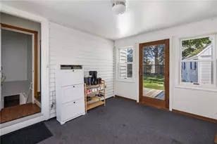 7 Woodbine St, East Providence, RI 02915 - Photo 33