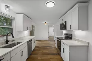 140 Tanner Ave, Warwick, RI 02886 - Photo 13