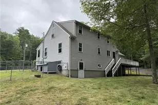 34 Angell Rd, Glocester, RI 02814 - Photo 7