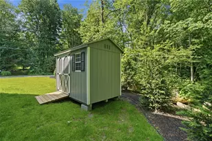 72 Wilbur Rd, Lincoln, RI 02865 - Photo 39