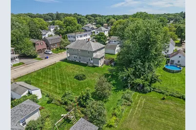 46 E Street, Bristol, RI 02809 - Photo 23