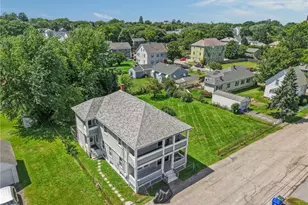 46 E St, Bristol, RI 02809 - Photo 1
