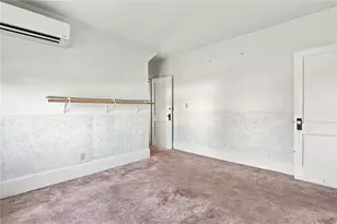 46 E St, Bristol, RI 02809 - Photo 31