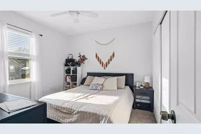 18 Amory Street, Providence, RI 02904 - Photo 11