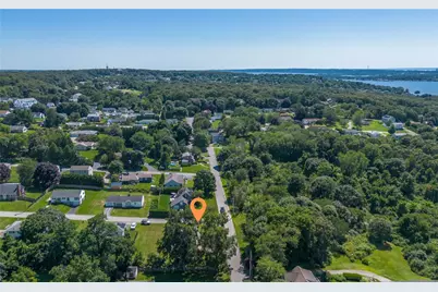 40 Church Street, Tiverton, RI 02878 - Photo 33