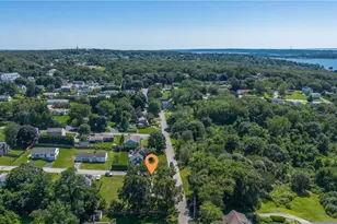 40 Church St, Tiverton, RI 02878 - Photo 33