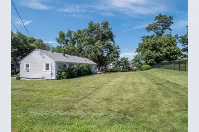 40 Church Street, Tiverton, RI 02878 - Photo 29