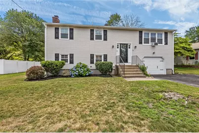 11 Turner Drive, West Warwick, RI 02893 - Photo 3