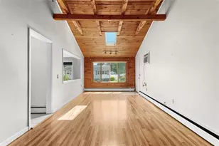 95 Hyde St, Cranston, RI 02920 - Photo 5