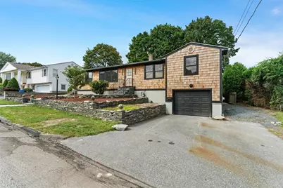 95 Hyde Street, Cranston, RI 02920 - Photo 3