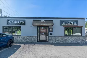 912 Tiogue Ave, Coventry, RI 02816 - Photo 1