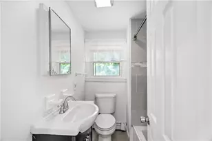 30 Cato Ave, Pawtucket, RI 02860 - Photo 21