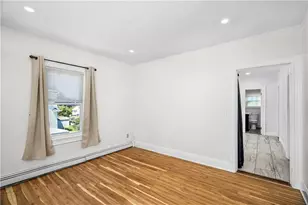 30 Cato Ave, Pawtucket, RI 02860 - Photo 29