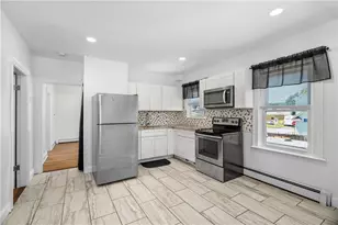 30 Cato Ave, Pawtucket, RI 02860 - Photo 19