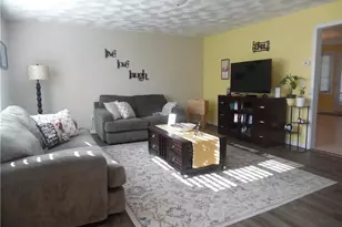 6 Tobie Ave, Pawtucket, RI 02861 - Photo 3