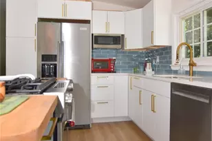 221 Leisure Dr, South Kingstown, RI 02879 - Photo 7