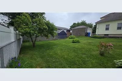28 Crawford Street, Cranston, RI 02910 - Photo 15