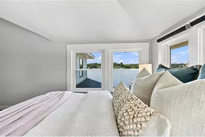32 King Philip Avenue, Barrington, RI 02806 - Photo 23