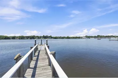 32 King Philip Avenue, Barrington, RI 02806 - Photo 3