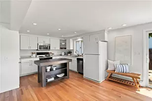 32 King Philip Ave, Barrington, RI 02806 - Photo 13