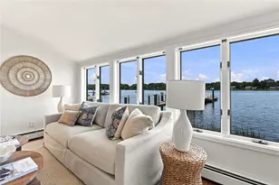 32 King Philip Ave, Barrington, RI 02806 - Photo 9