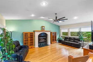 9 Eagle Nest Dr, Lincoln, RI 02865 - Photo 9