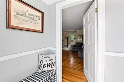 17 Ledge Road, East Greenwich, RI 02818 - Photo 3