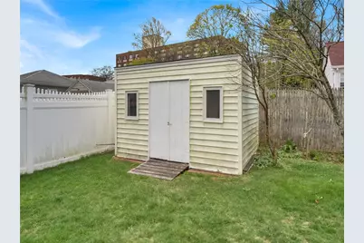 78 Crossland Road, West Warwick, RI 02893 - Photo 27