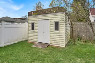 78 Crossland Rd, West Warwick, RI 02893 - Photo 27